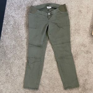 Jessica Simpson Maternity Side Panel Crop